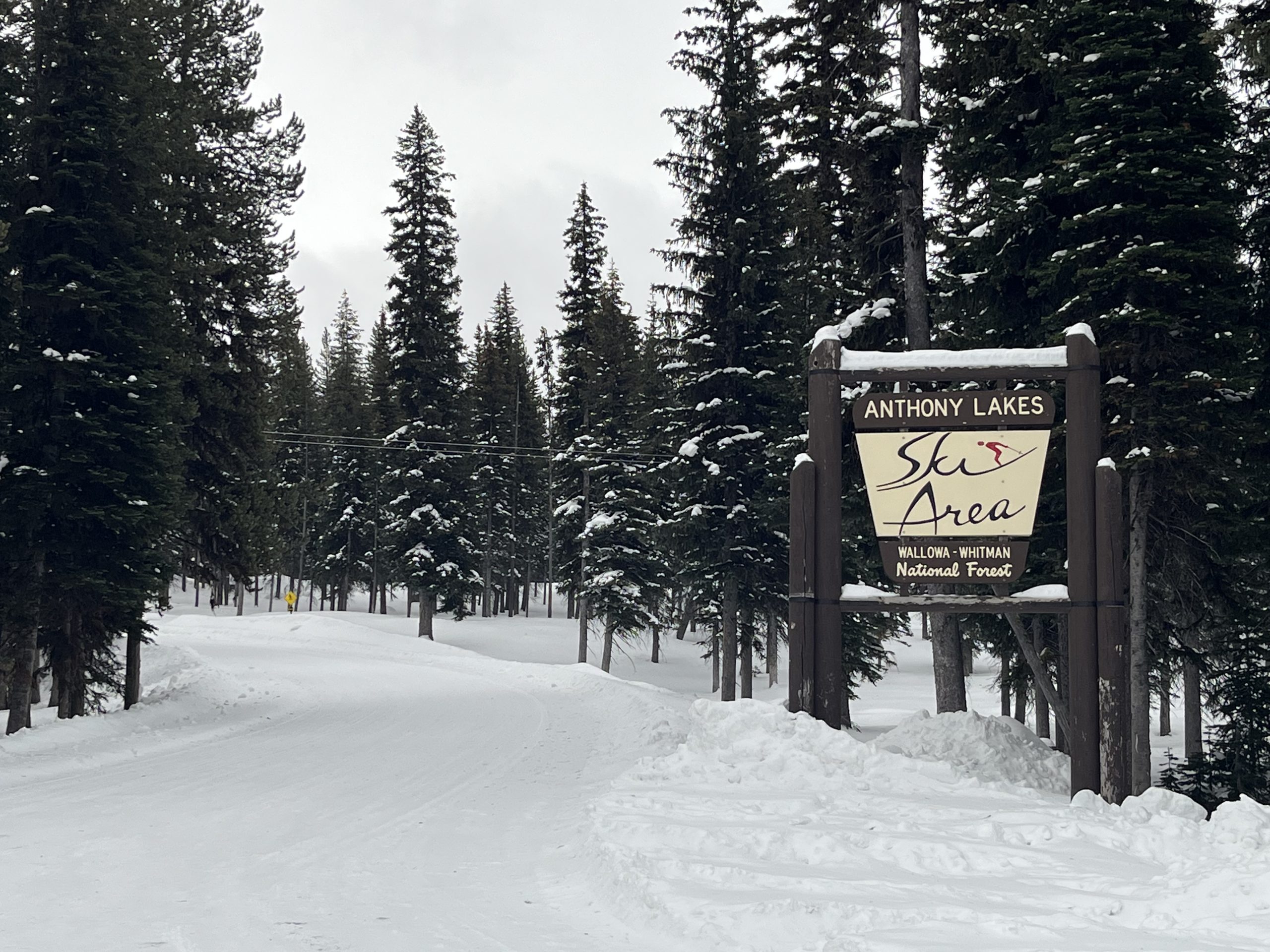 Snow Is Starting (again) - Anthony Lakes Mountain Resort